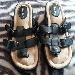 Sketchers sandles